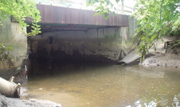 Pompeston Creek Bridge